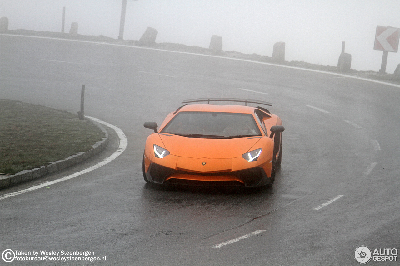 Lamborghini Aventador LP750-4 SuperVeloce