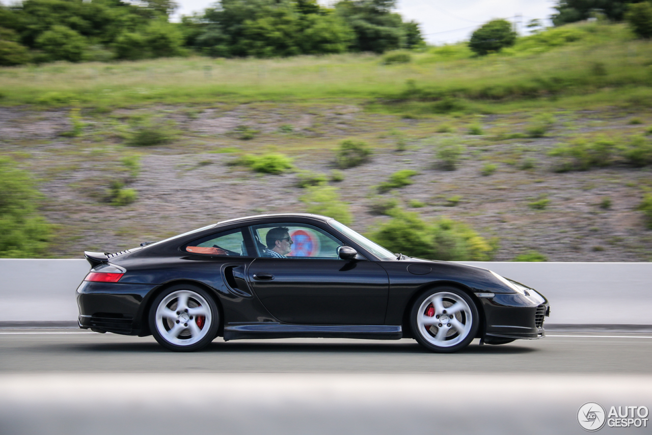 Porsche 996 Turbo