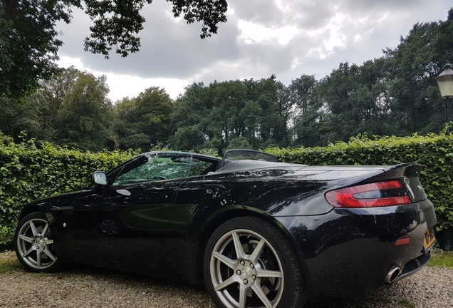 Aston Martin V8 Vantage Roadster