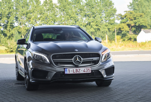 Mercedes-Benz GLA 45 AMG X156