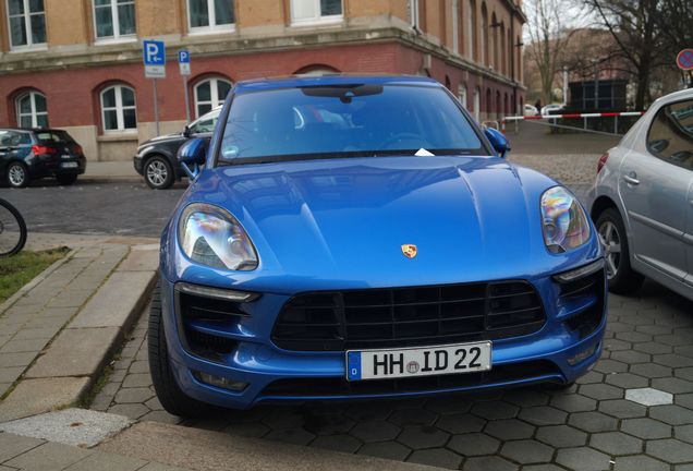 Porsche 95B Macan Turbo