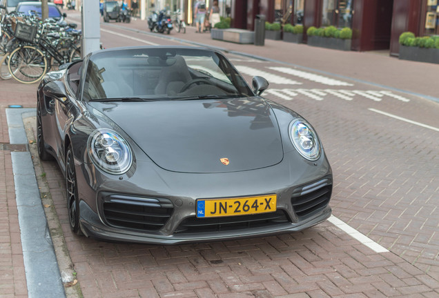 Porsche 991 Turbo S Cabriolet MkII