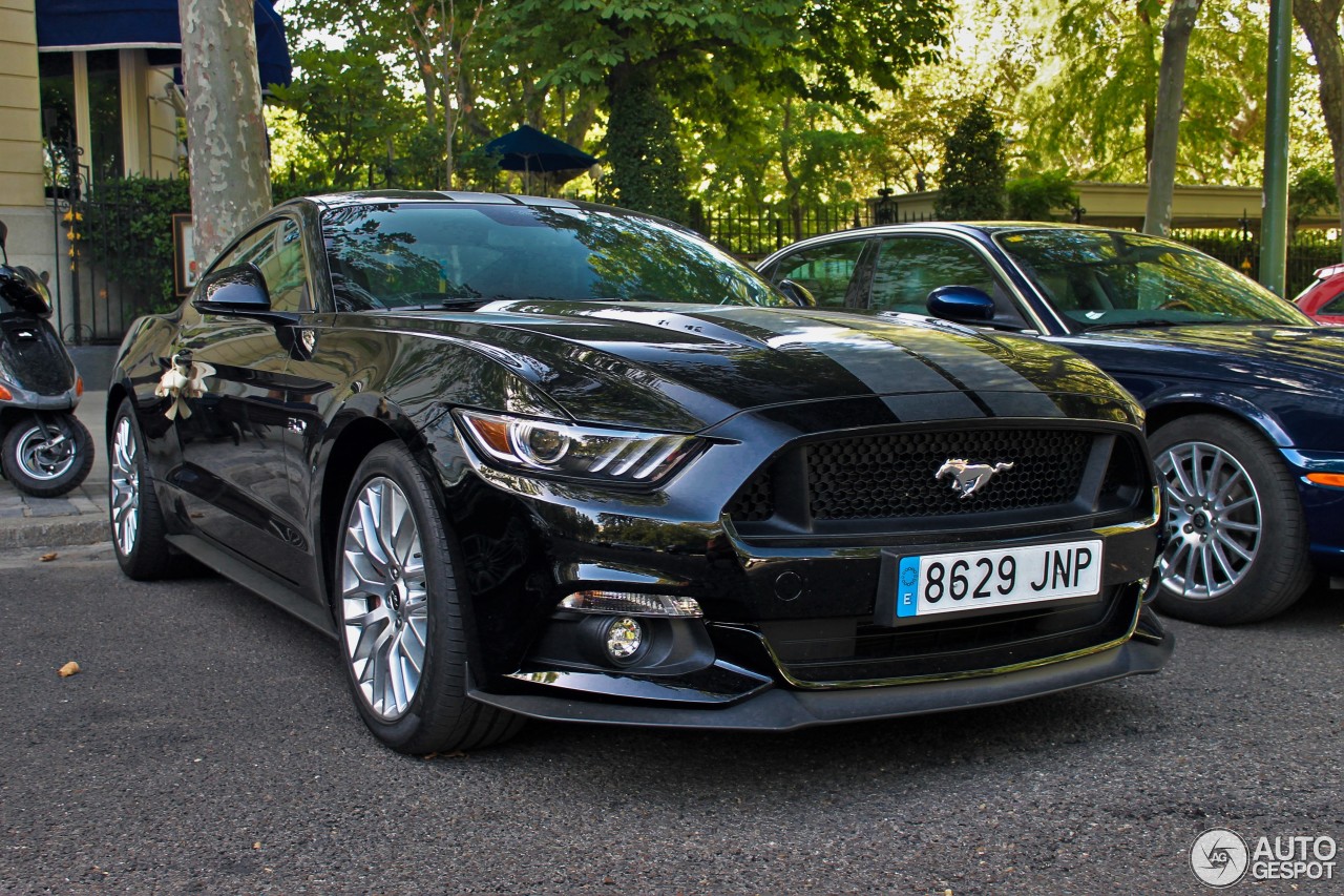 Ford Mustang GT 2015