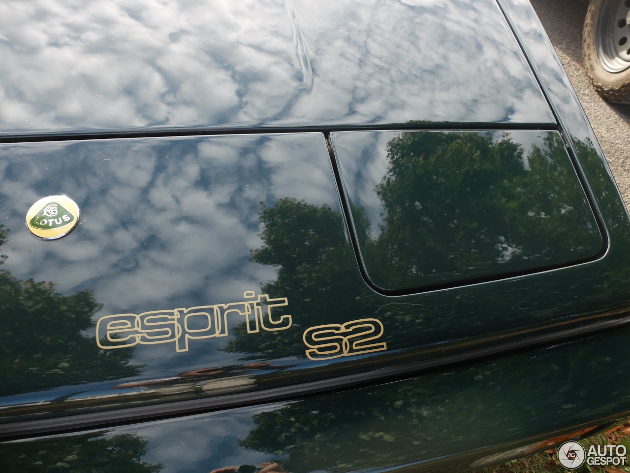 Lotus Esprit S2