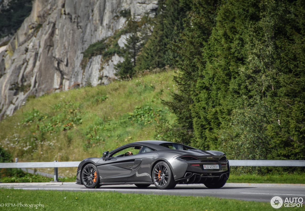 McLaren 570S