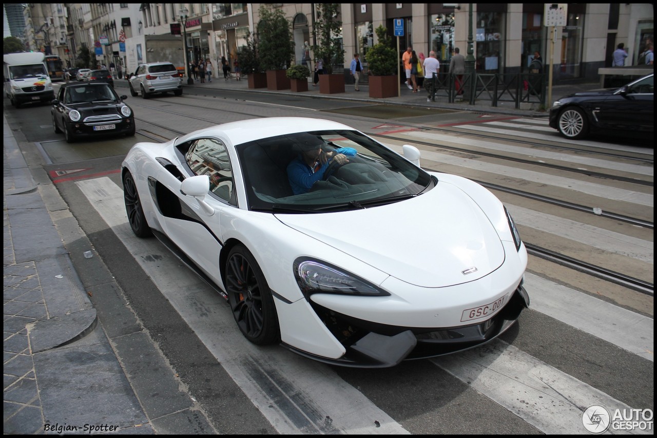 McLaren 570S