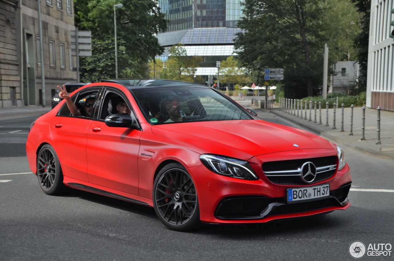 Mercedes-AMG C 63 S W205