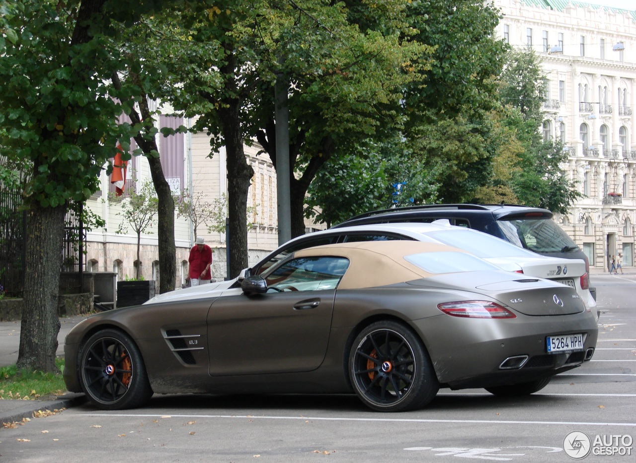 Mercedes-Benz SLS AMG Roadster