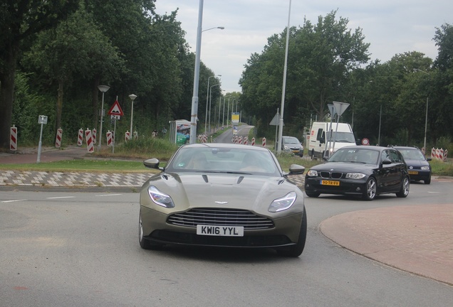 Aston Martin DB11