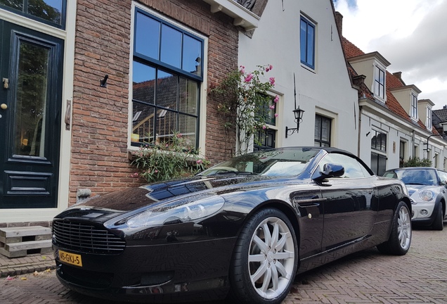 Aston Martin DB9 Volante