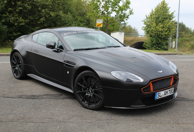 Aston Martin V12 Vantage S