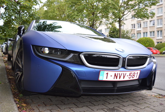 BMW i8