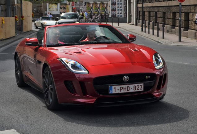 Jaguar F-TYPE S AWD Convertible