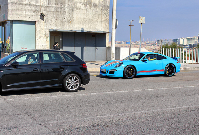 Porsche 991 Carrera S MkI Martini Racing Edition