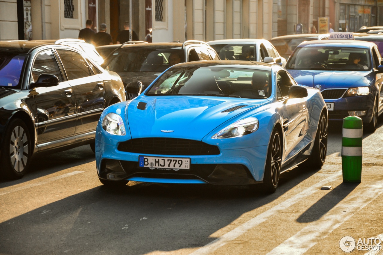 Aston Martin Vanquish 2013