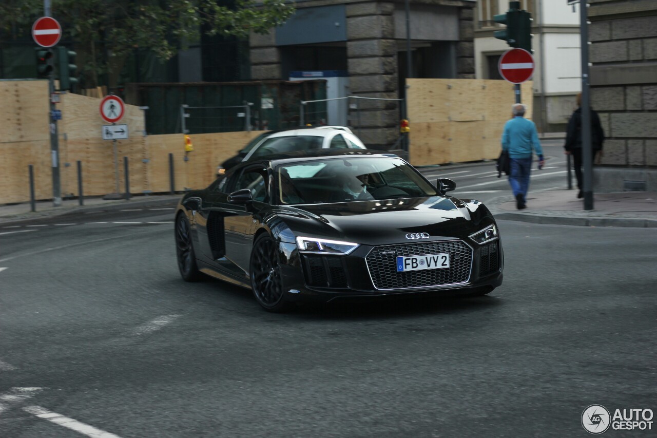 Audi R8 V10 2015