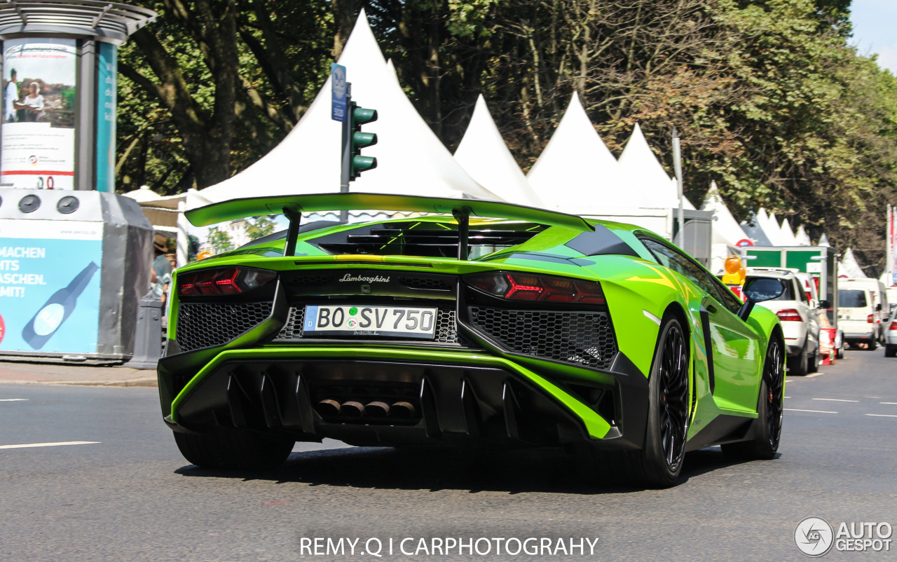 Lamborghini Aventador LP750-4 SuperVeloce