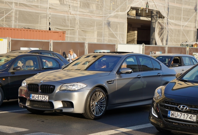 BMW M5 F10 2011