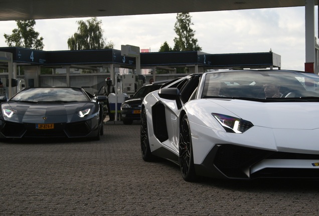 Lamborghini Aventador LP700-4 Roadster