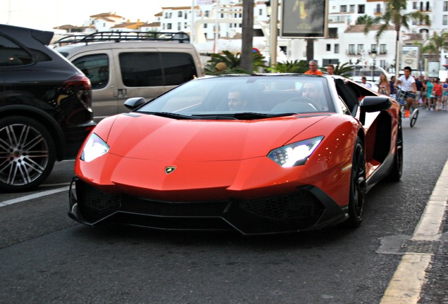 Lamborghini Aventador LP720-4 Roadster 50° Anniversario