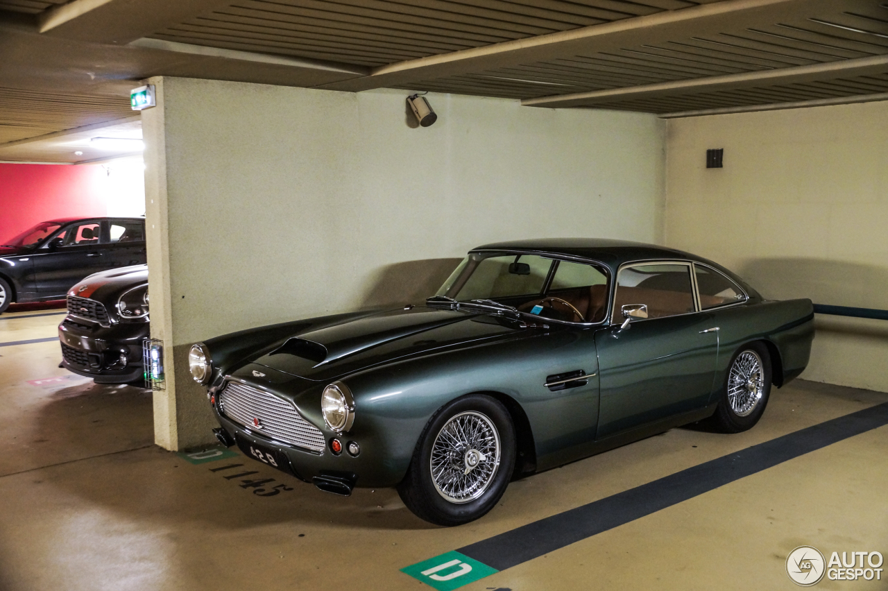 Aston Martin DB4 Lightweight