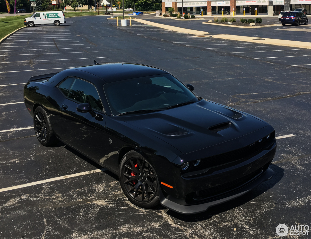 Dodge Challenger SRT Hellcat