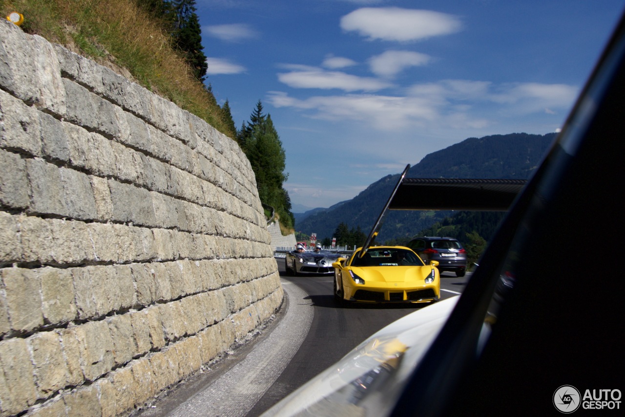 Ferrari 488 Spider Novitec Rosso