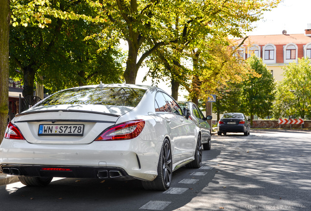 Mercedes-Benz CLS 63 AMG S C218 2015