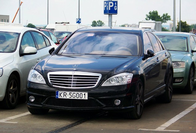 Mercedes-Benz S 63 AMG W221