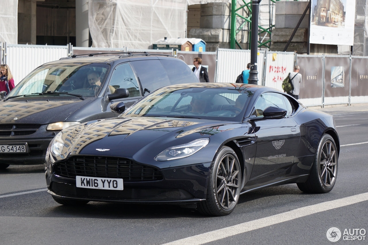 Aston Martin DB11