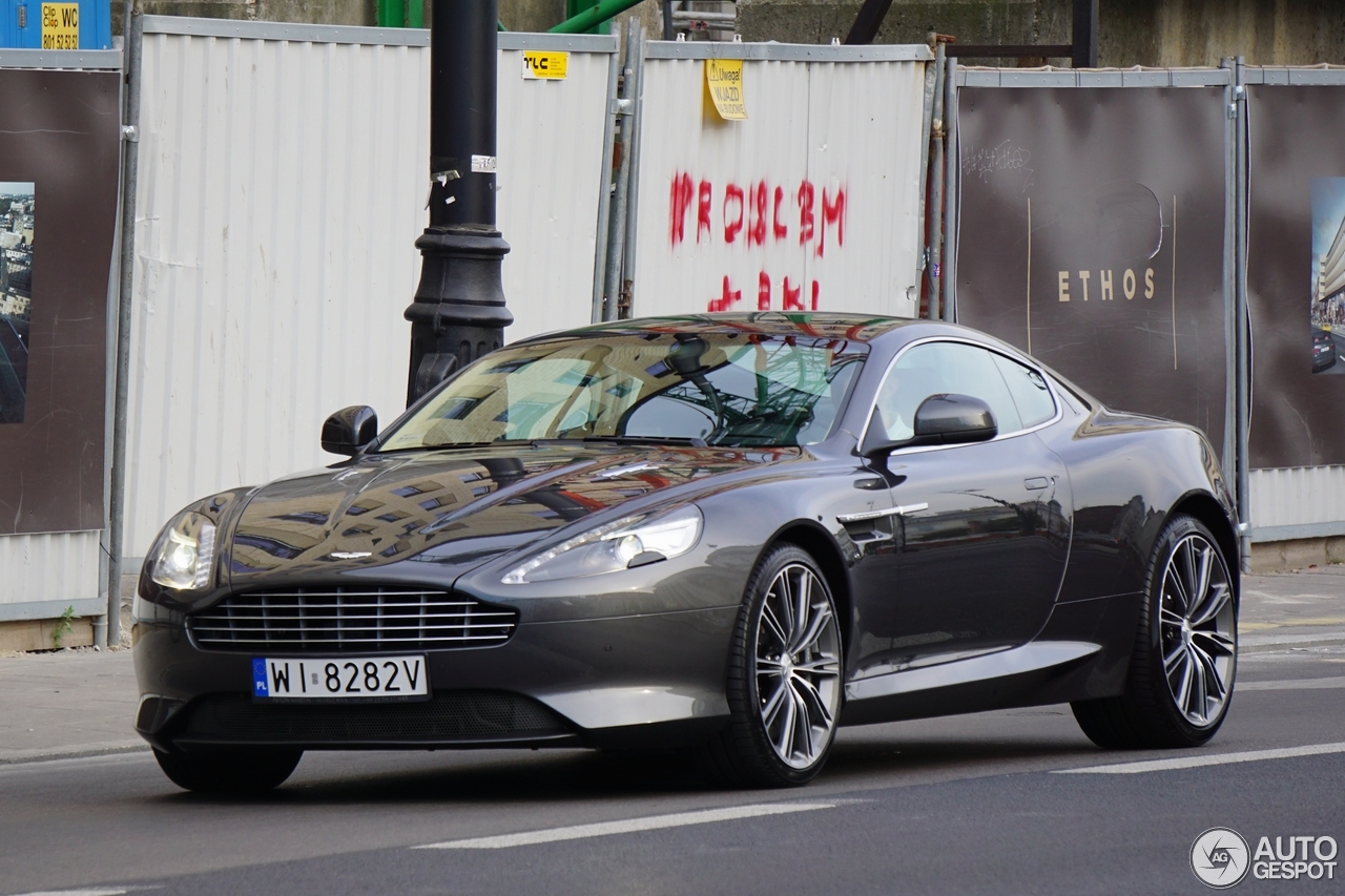 Aston Martin Virage 2011