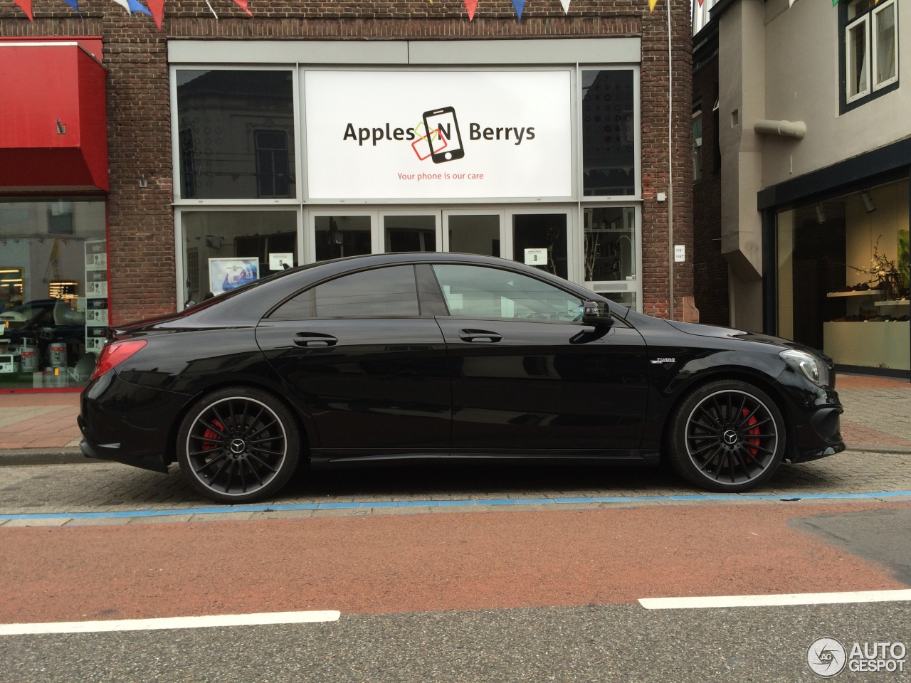 Mercedes-Benz CLA 45 AMG C117