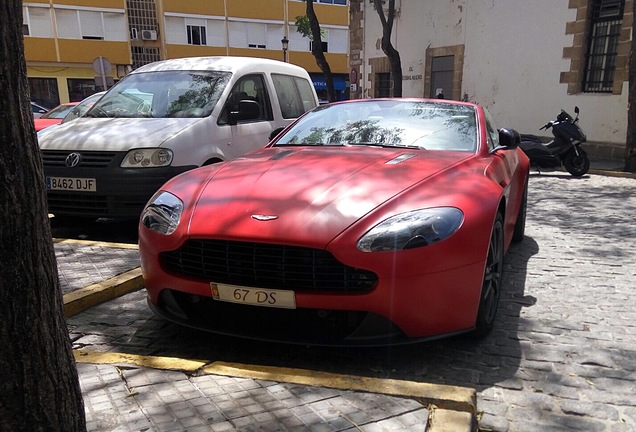 Aston Martin V8 Vantage N430 Roadster