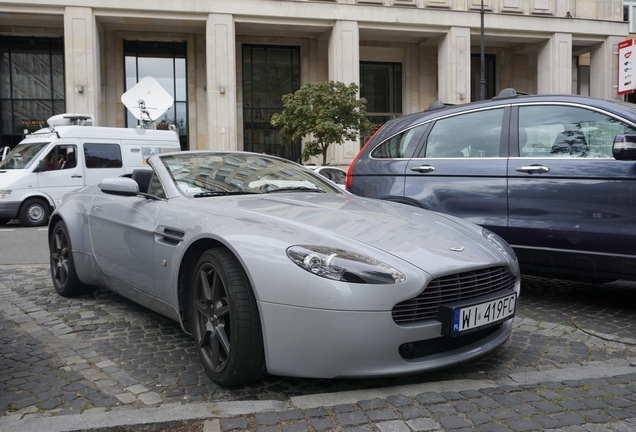 Aston Martin V8 Vantage Roadster