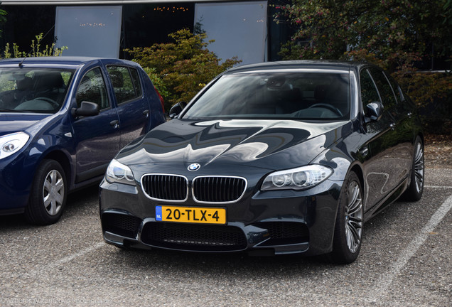 BMW M5 F10 2011