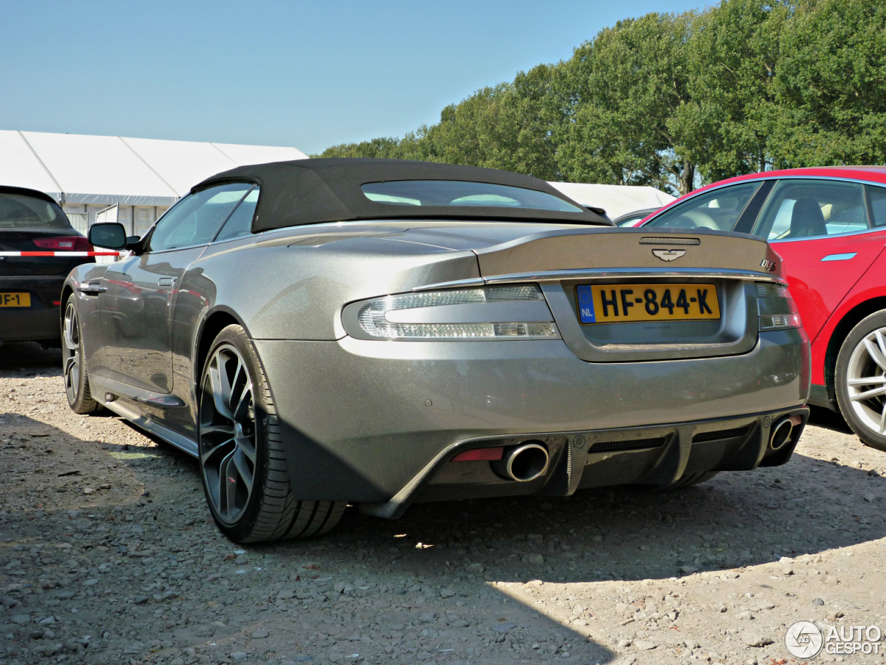 Aston Martin DBS Volante