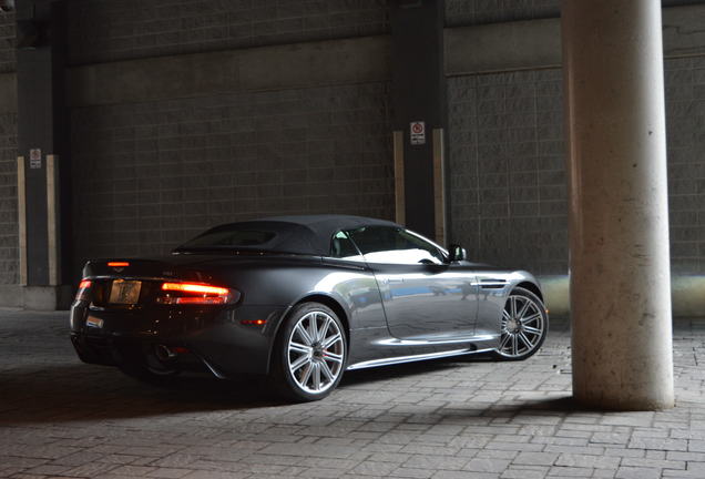 Aston Martin DBS Volante