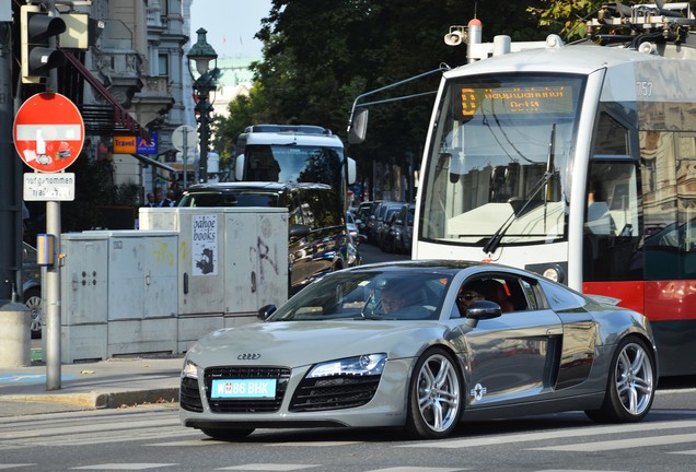 Audi R8