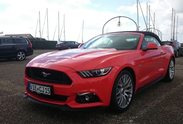 Ford Mustang GT Convertible 2015