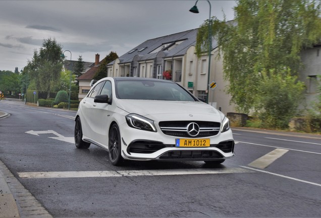 Mercedes-AMG A 45 W176 2015