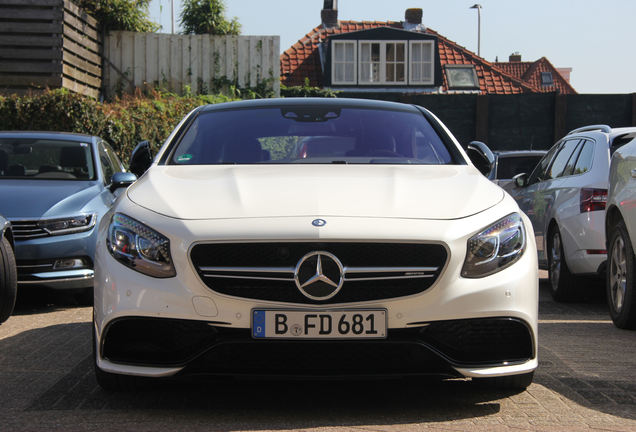 Mercedes-Benz S 63 AMG Coupé C217