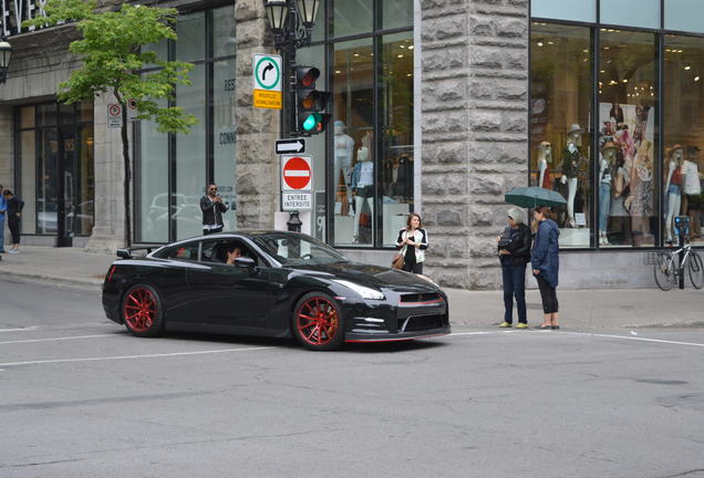 Nissan GT-R 2013