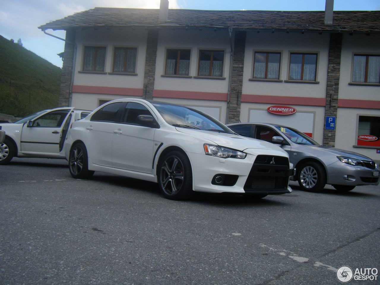 Mitsubishi Lancer Evolution X