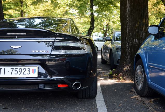 Aston Martin Rapide S