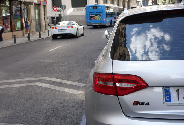 Audi RS4 Avant B8