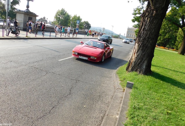 Ferrari Testarossa