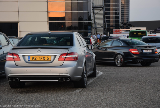 Mercedes-Benz E 63 AMG W212 V8 Biturbo