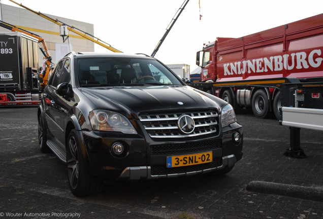 Mercedes-Benz ML 63 AMG 10th Anniversary