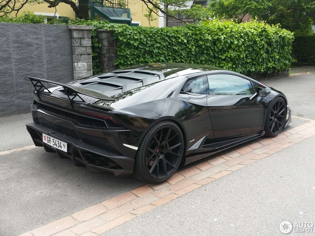 Lamborghini Huracán LP610-4 DMC Cairo Edition