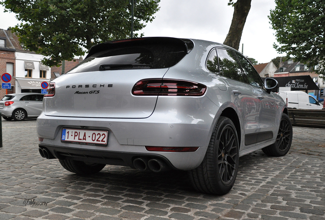 Porsche 95B Macan GTS